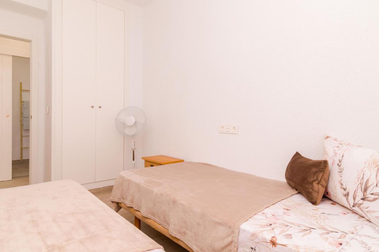 Apartament Bergantin Del Mar Torrevieja Zewnętrze zdjęcie